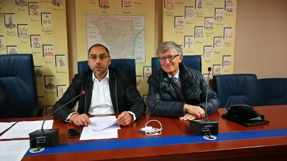 &copy; 2013 - 24.10.2018_Piero Lacorazza e Vito Santarsiero in prima commissione